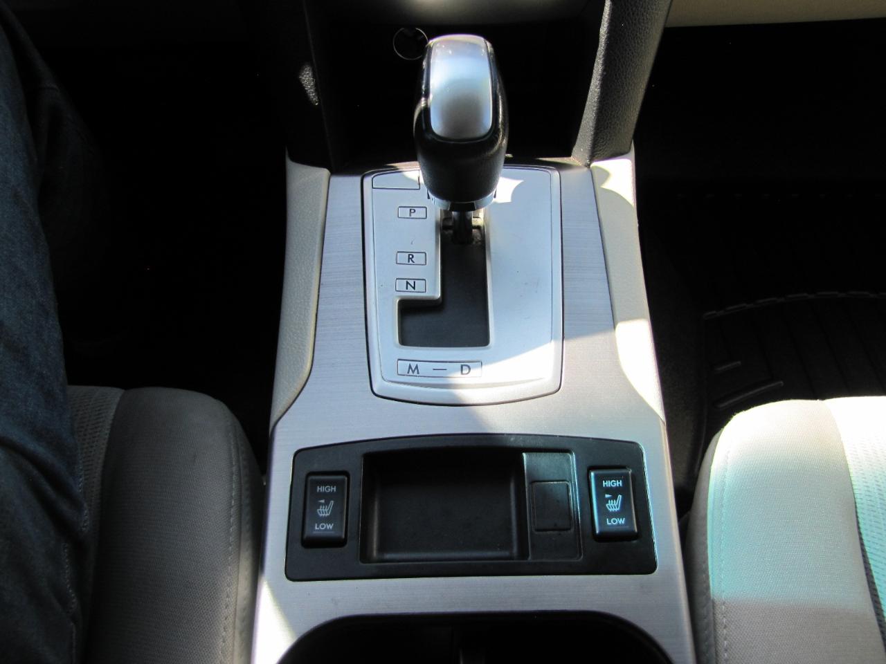 Subaru Legacy 2.5i Premium 2014