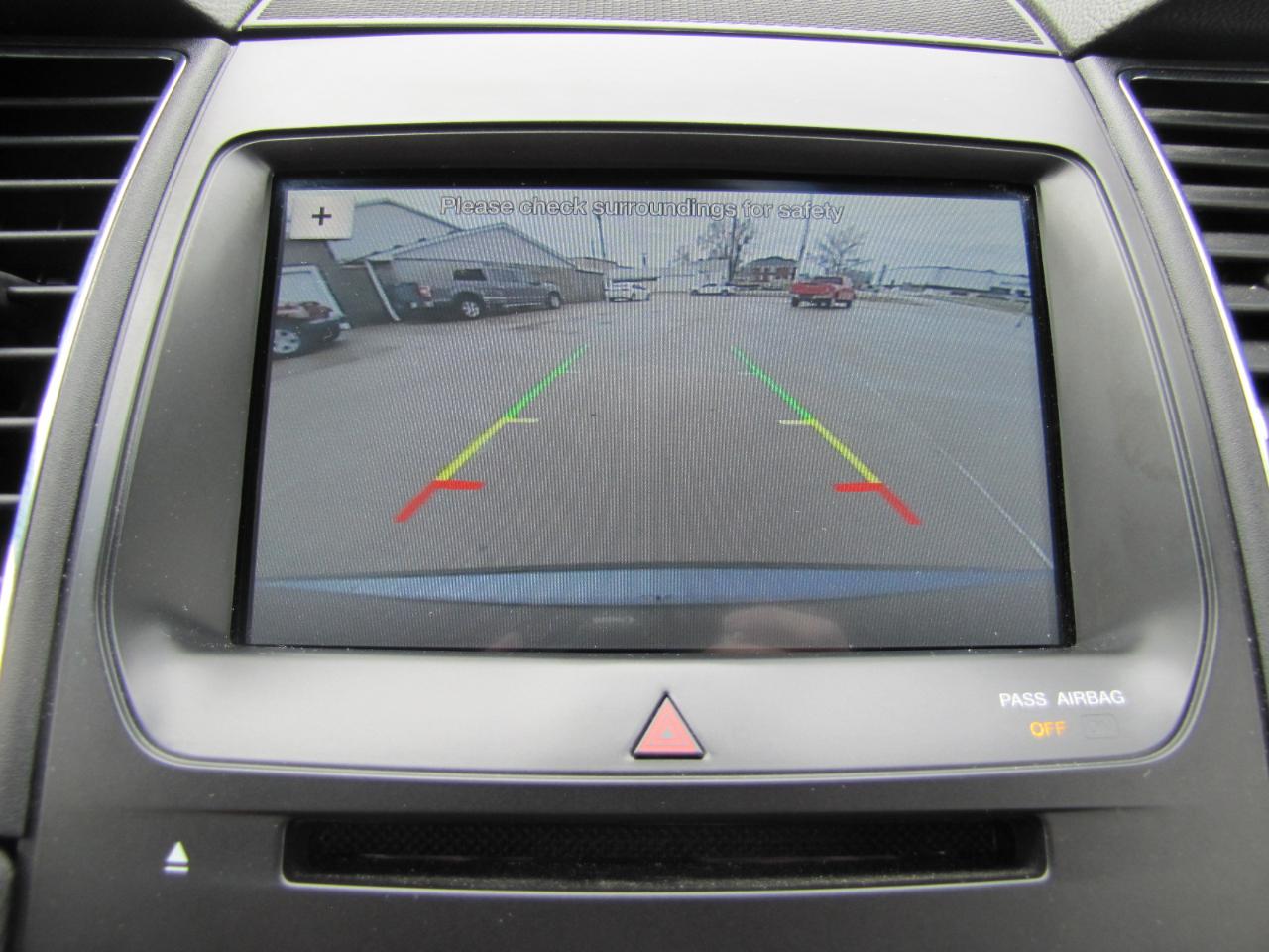 Ford Taurus SEL AWD 2018