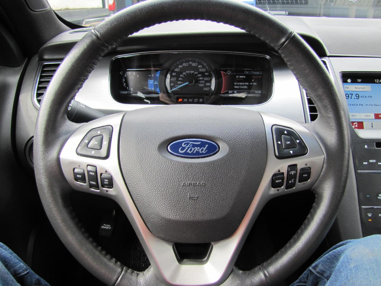 Ford Taurus SEL AWD 2018