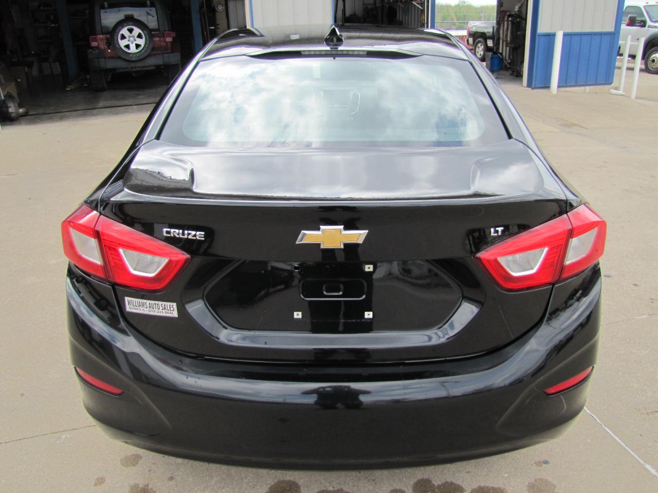 Chevrolet Cruze LT Auto 2019