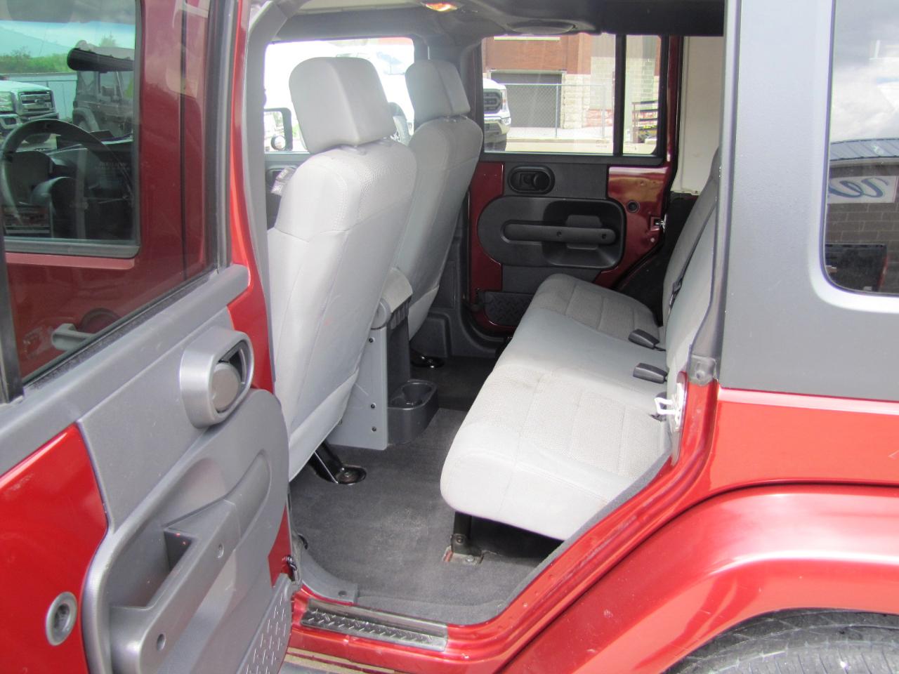 Jeep Wrangler Unlimited Sahara 4WD 2007