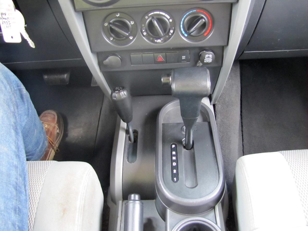 Jeep Wrangler Unlimited Sahara 4WD 2007