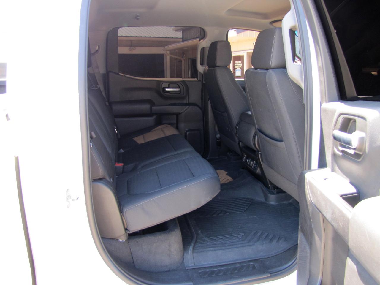 Chevrolet Silverado 1500 LT Crew Cab 4WD 2021