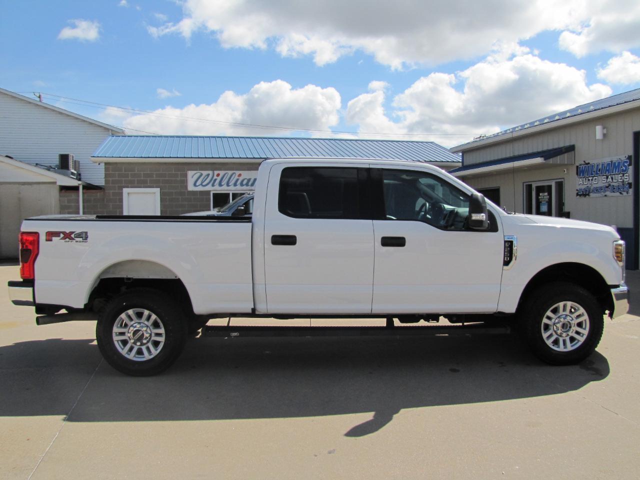 Ford F-250 SD XLT Crew Cab 4WD 2019