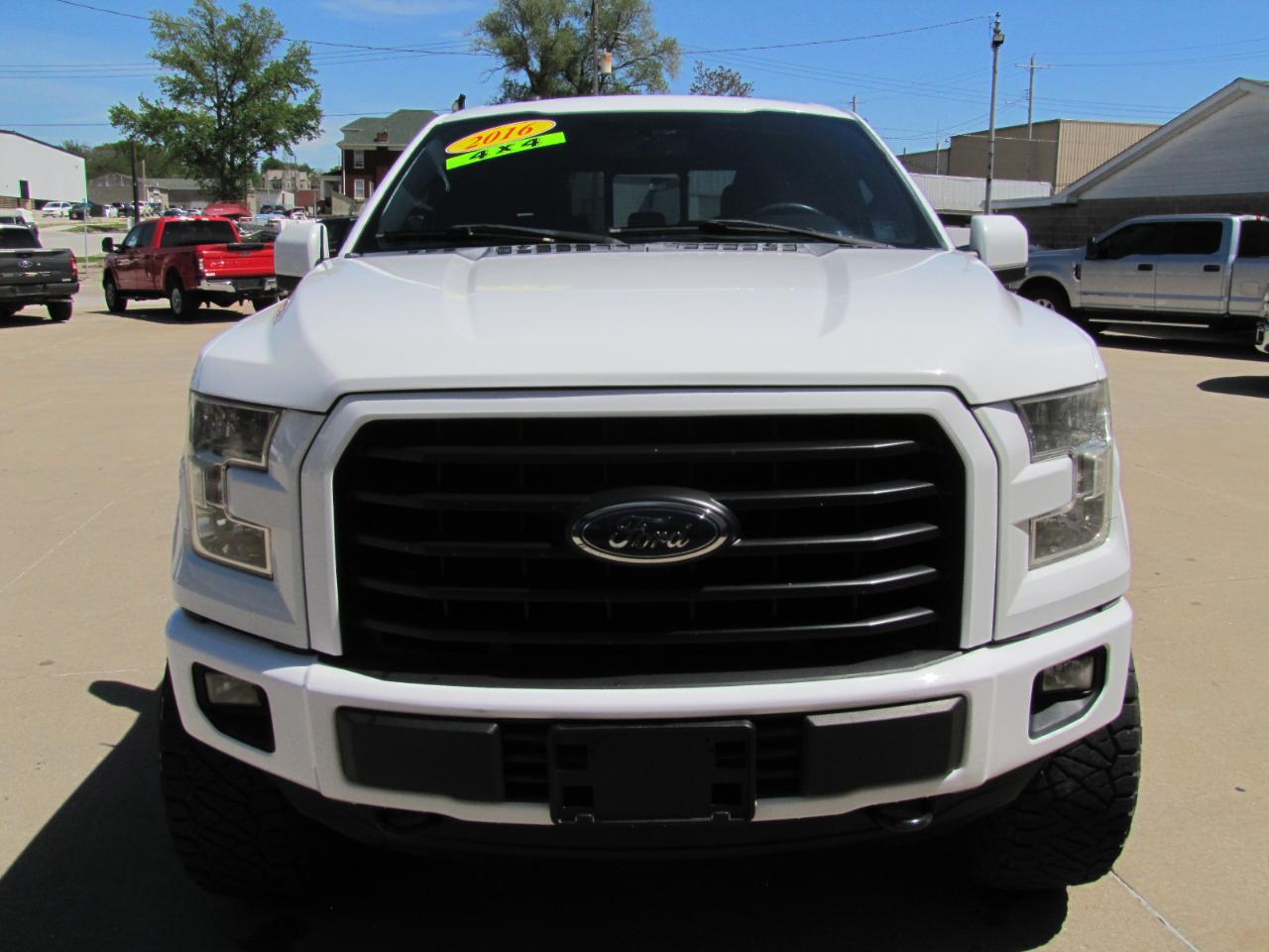Ford F-150 XLT SuperCrew 5.5-ft. Bed 4WD 2016