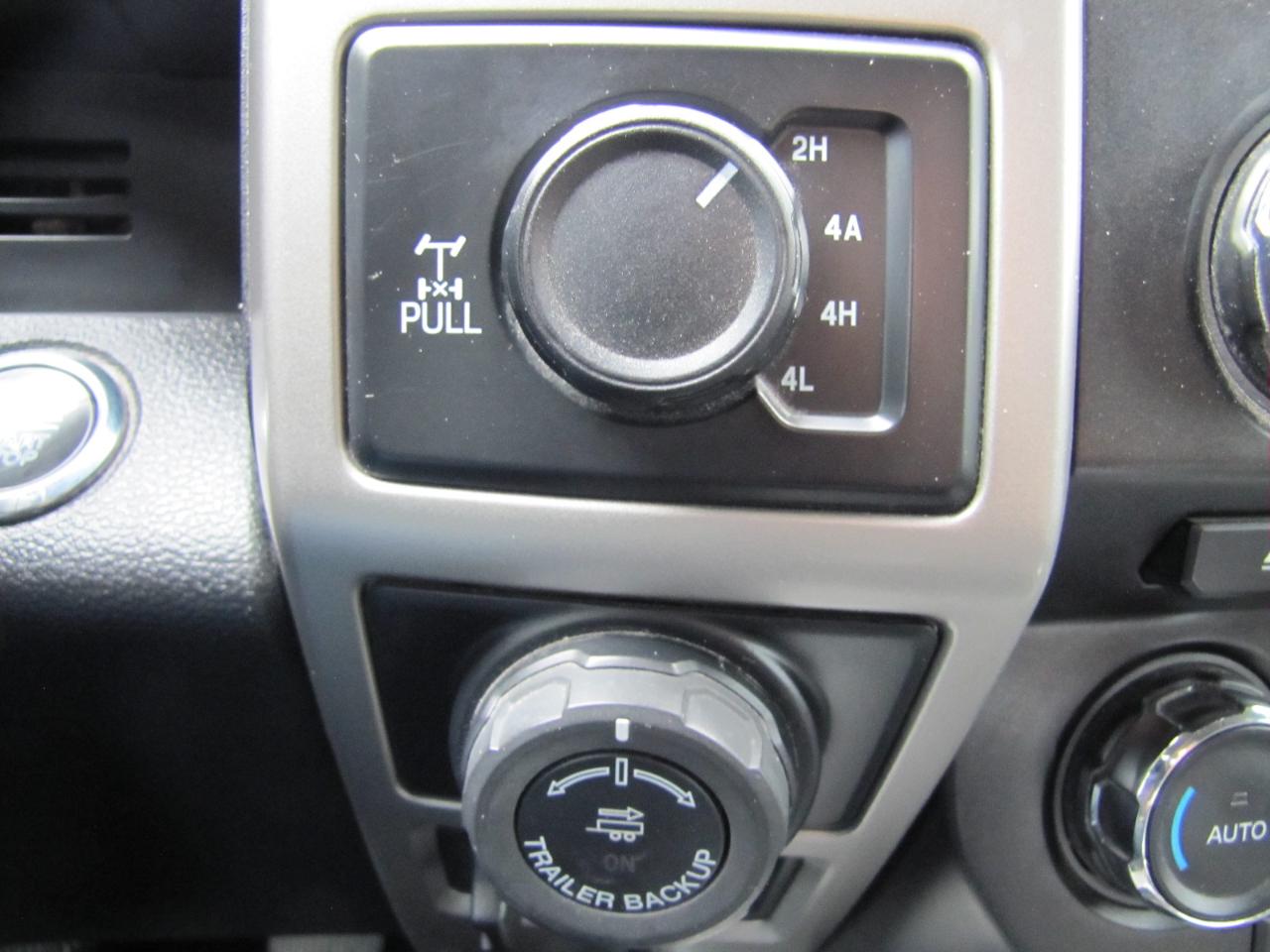 Ford F-150 Lariat SuperCrew 5.5-ft. Bed 4WD 2018