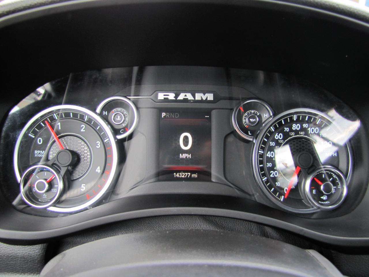 RAM 2500 Tradesman Crew Cab SWB 4WD 2024