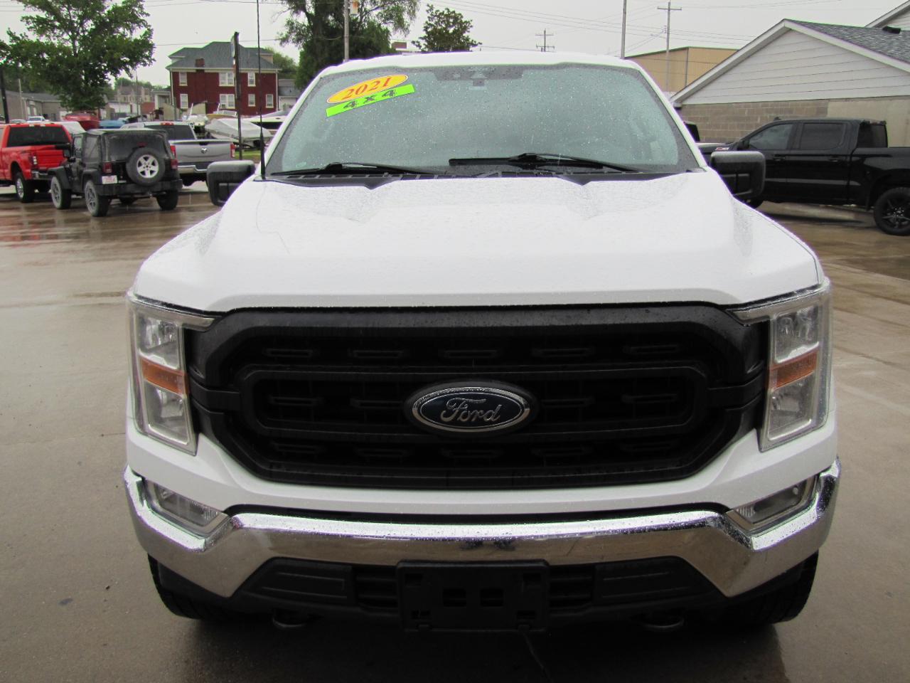 Ford F-150 XL SuperCrew 5.5-ft. Bed 4WD 2021
