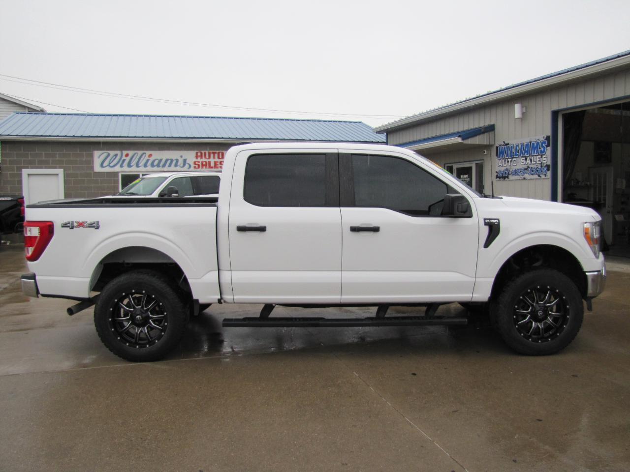 Ford F-150 XL SuperCrew 5.5-ft. Bed 4WD 2021