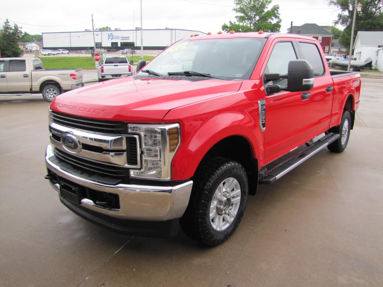 2019 Ford F-250 SD XLT Crew Cab 4WD