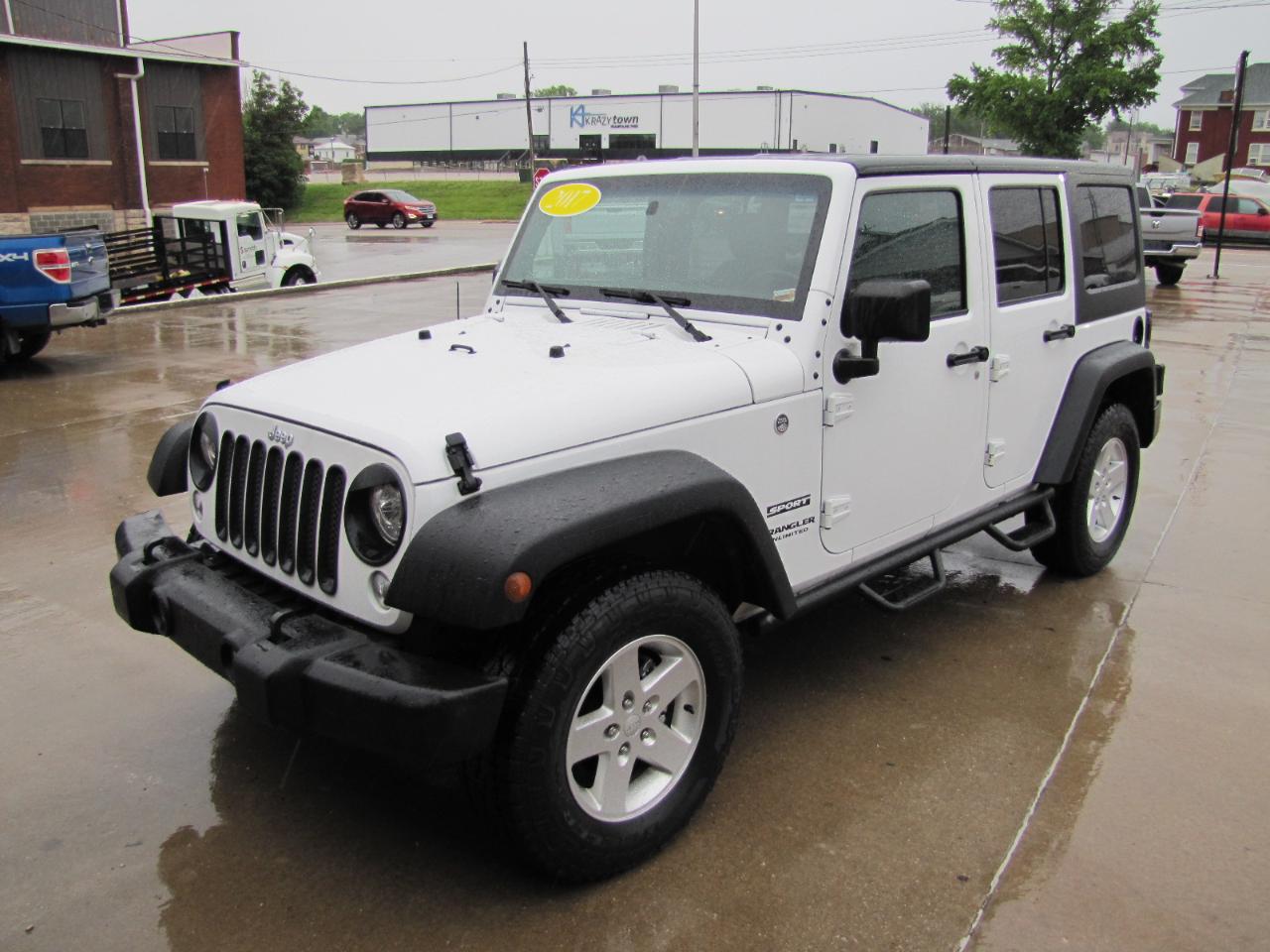 Jeep Wrangler Unlimited Sport 4WD 2017