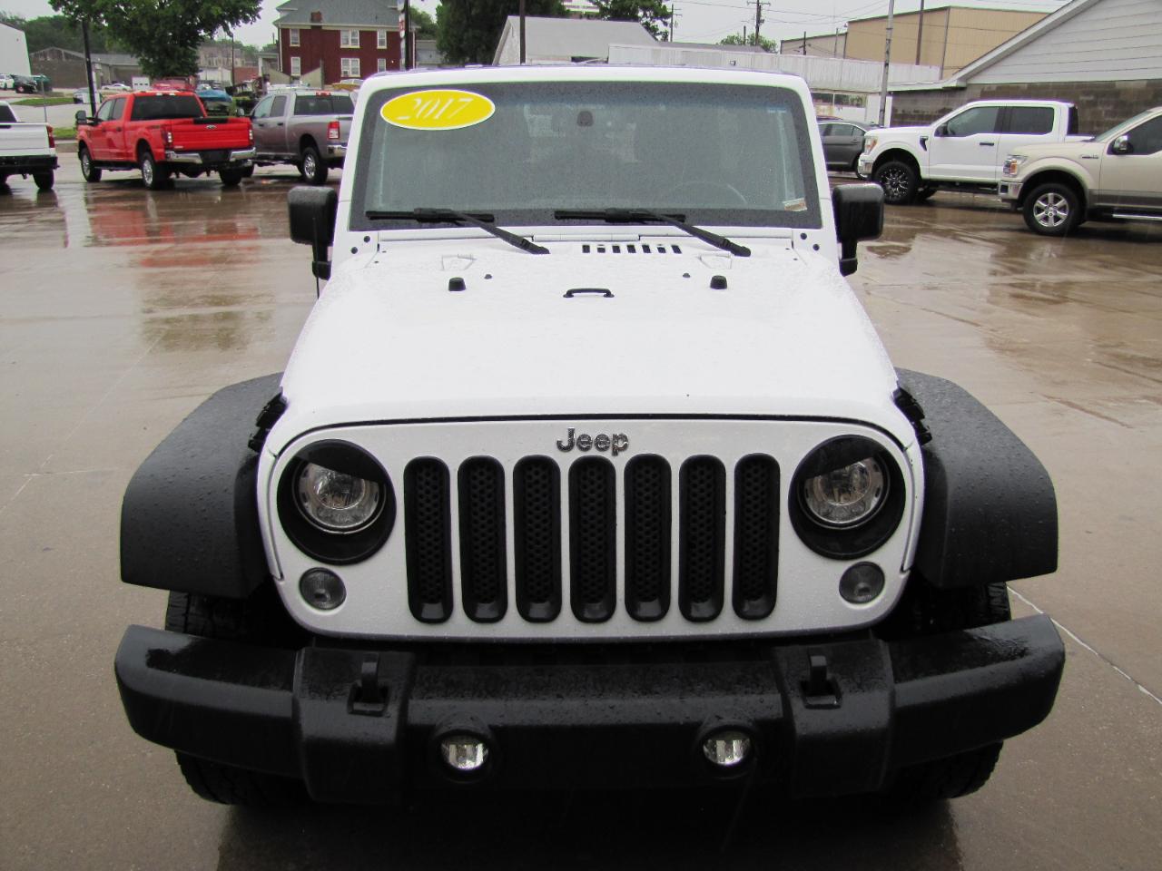 Jeep Wrangler Unlimited Sport 4WD 2017