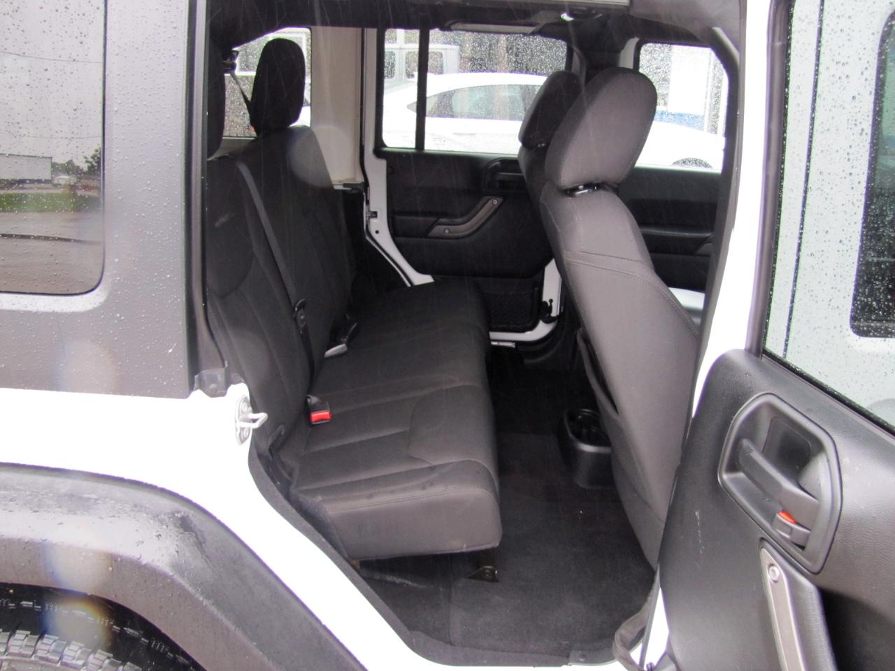 Jeep Wrangler Unlimited Sport 4WD 2017