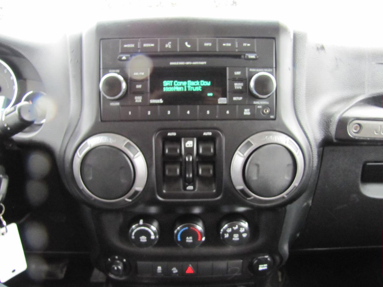 Jeep Wrangler Unlimited Sport 4WD 2017