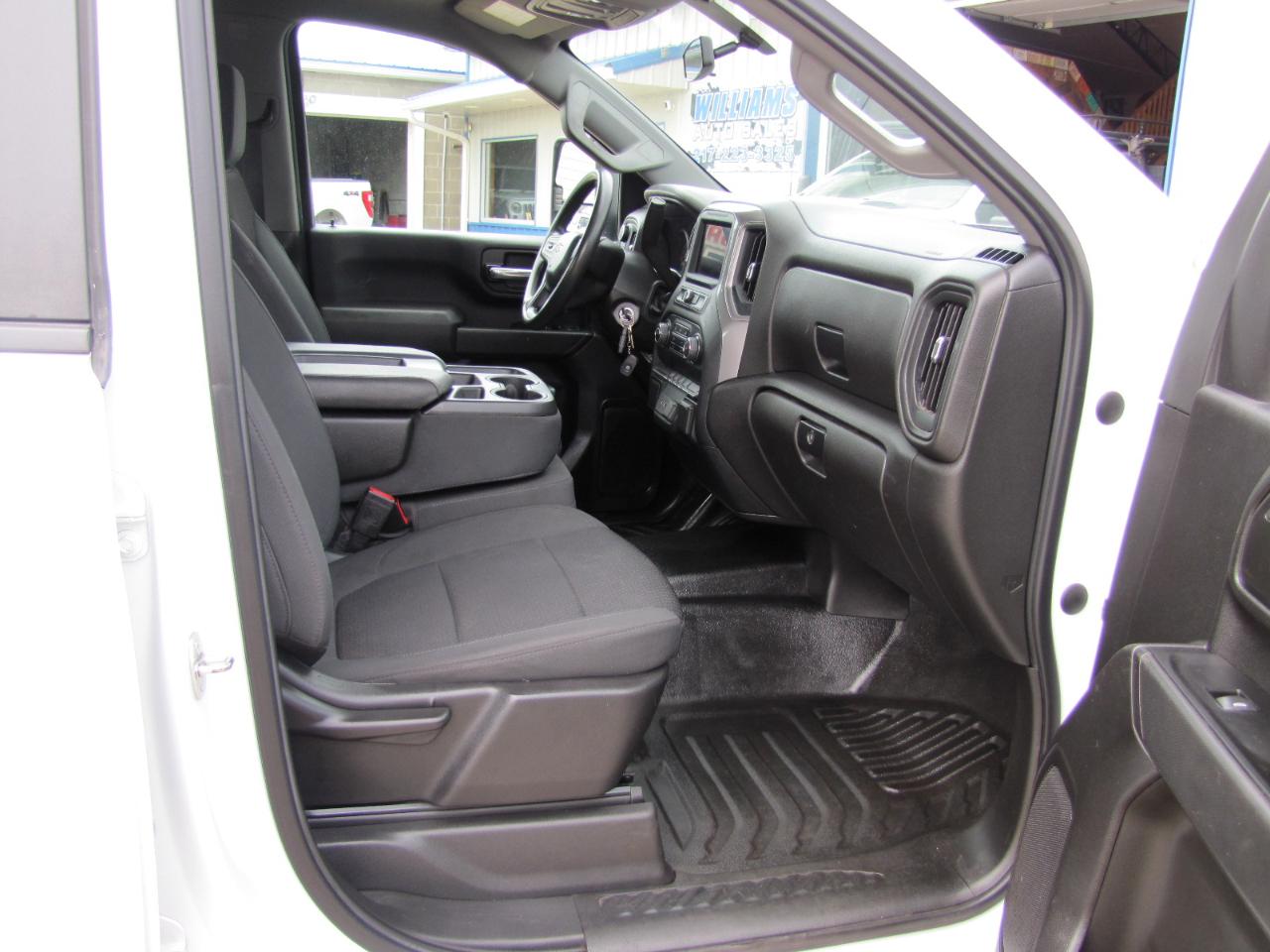 Chevrolet Silverado 2500HD Work Truck Double Cab Long Box 4WD 2022