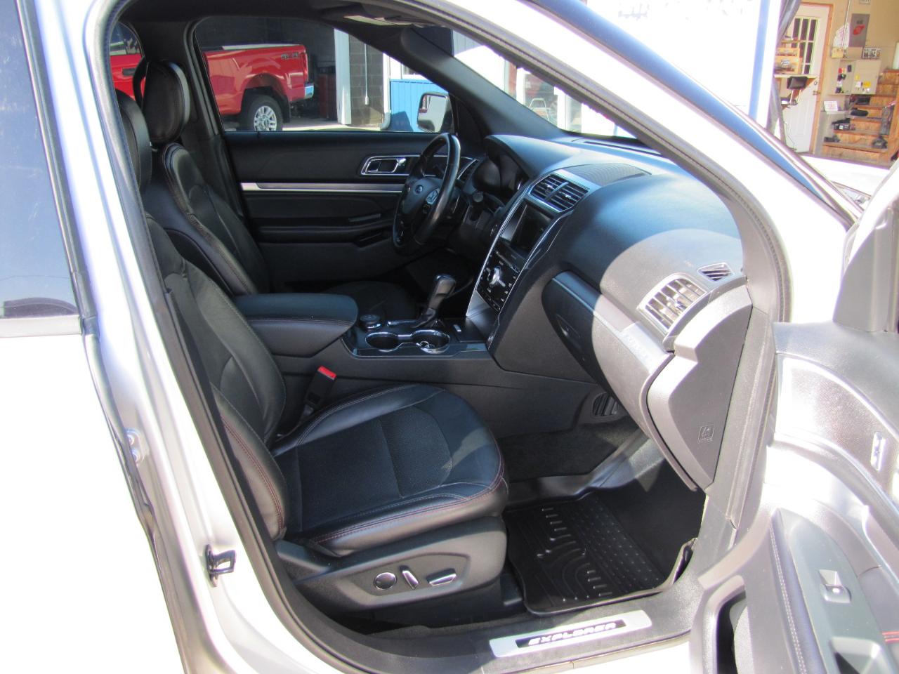 Ford Explorer Sport 4WD 2018