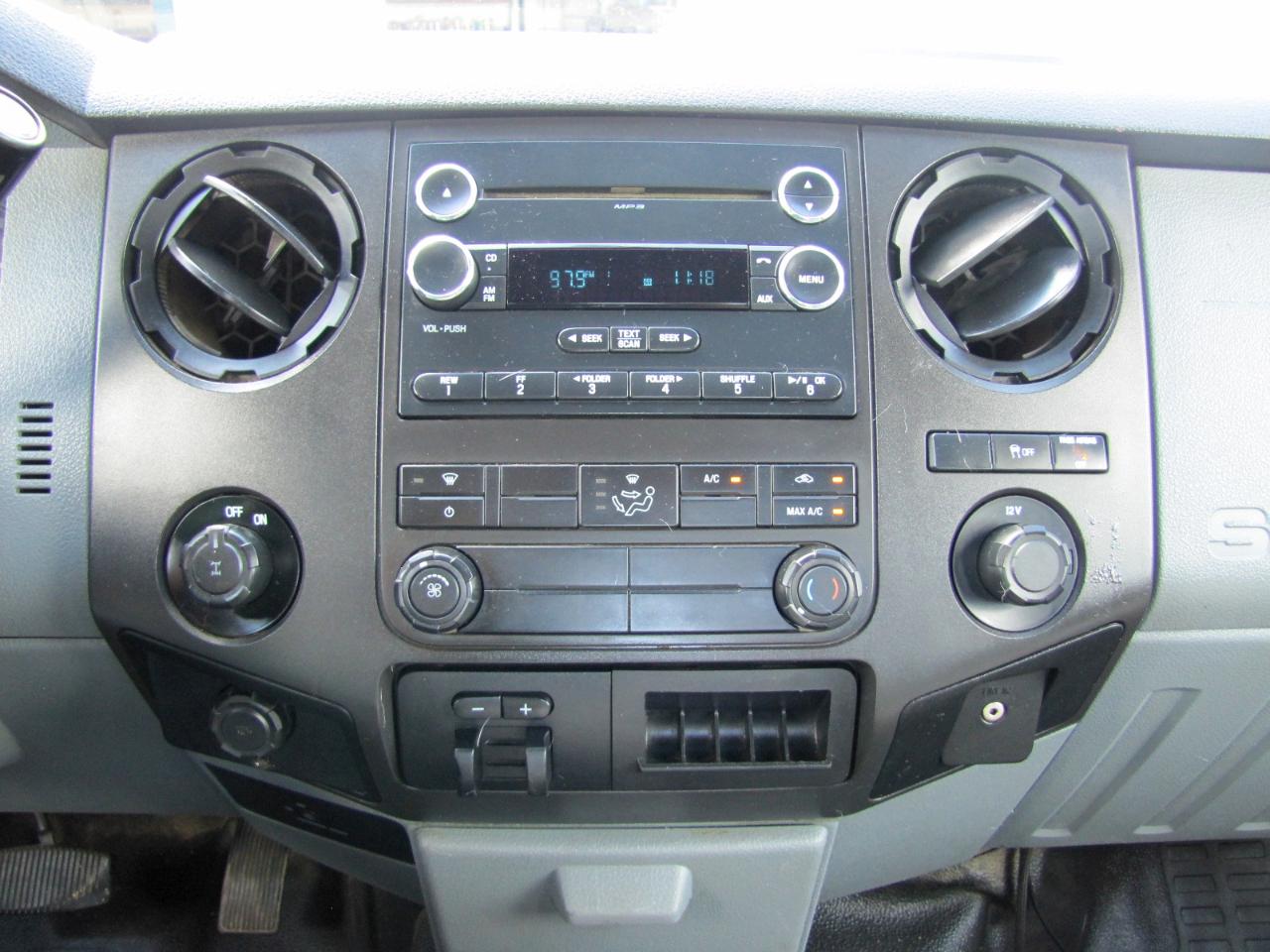 Ford F-250 SD XL SuperCab Long Bed 2WD 2015