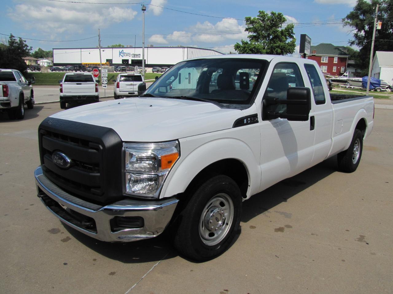 Ford F-250 SD XL SuperCab Long Bed 2WD 2015