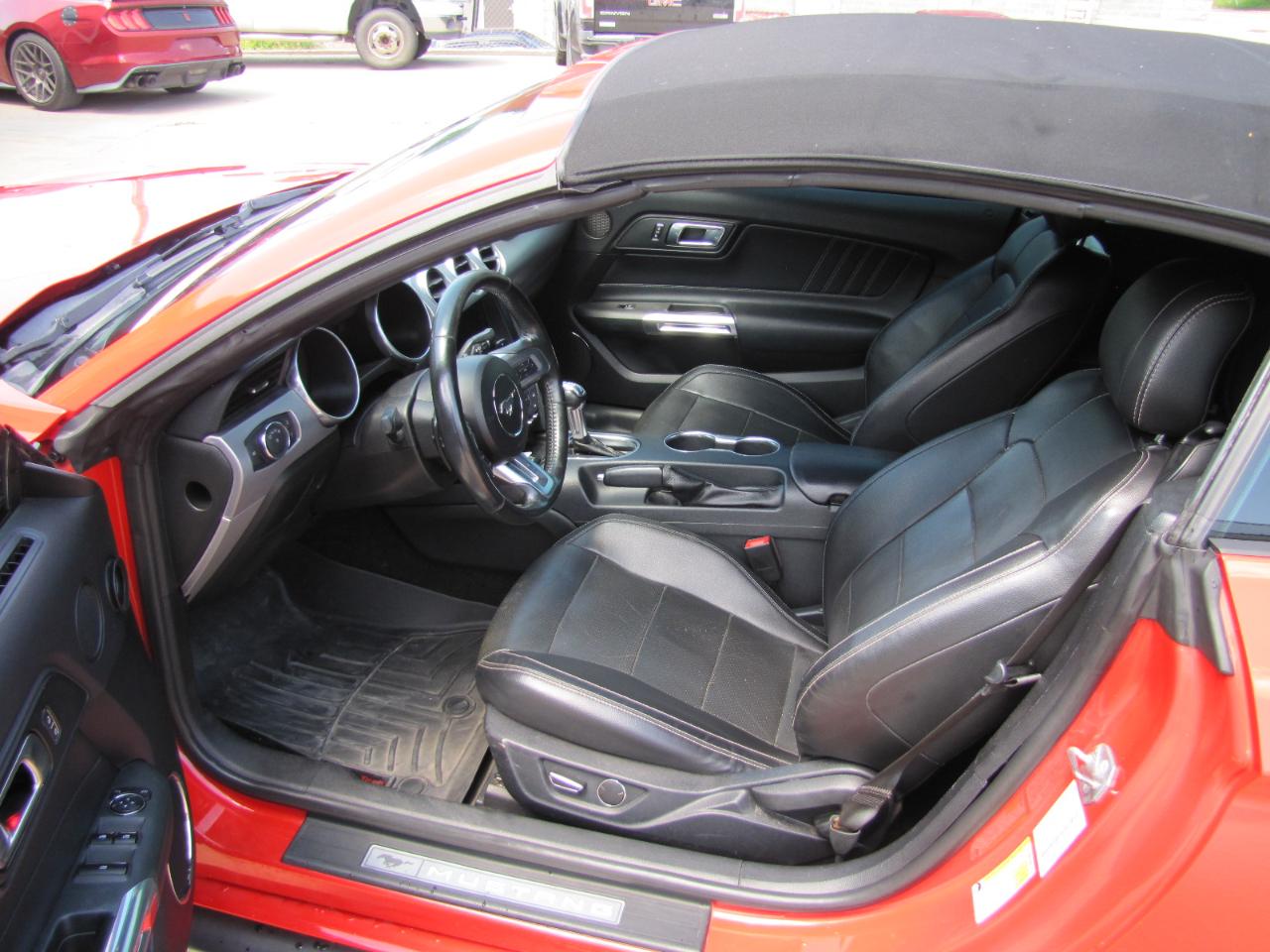 Ford Mustang EcoBoost Premium Convertible 2018