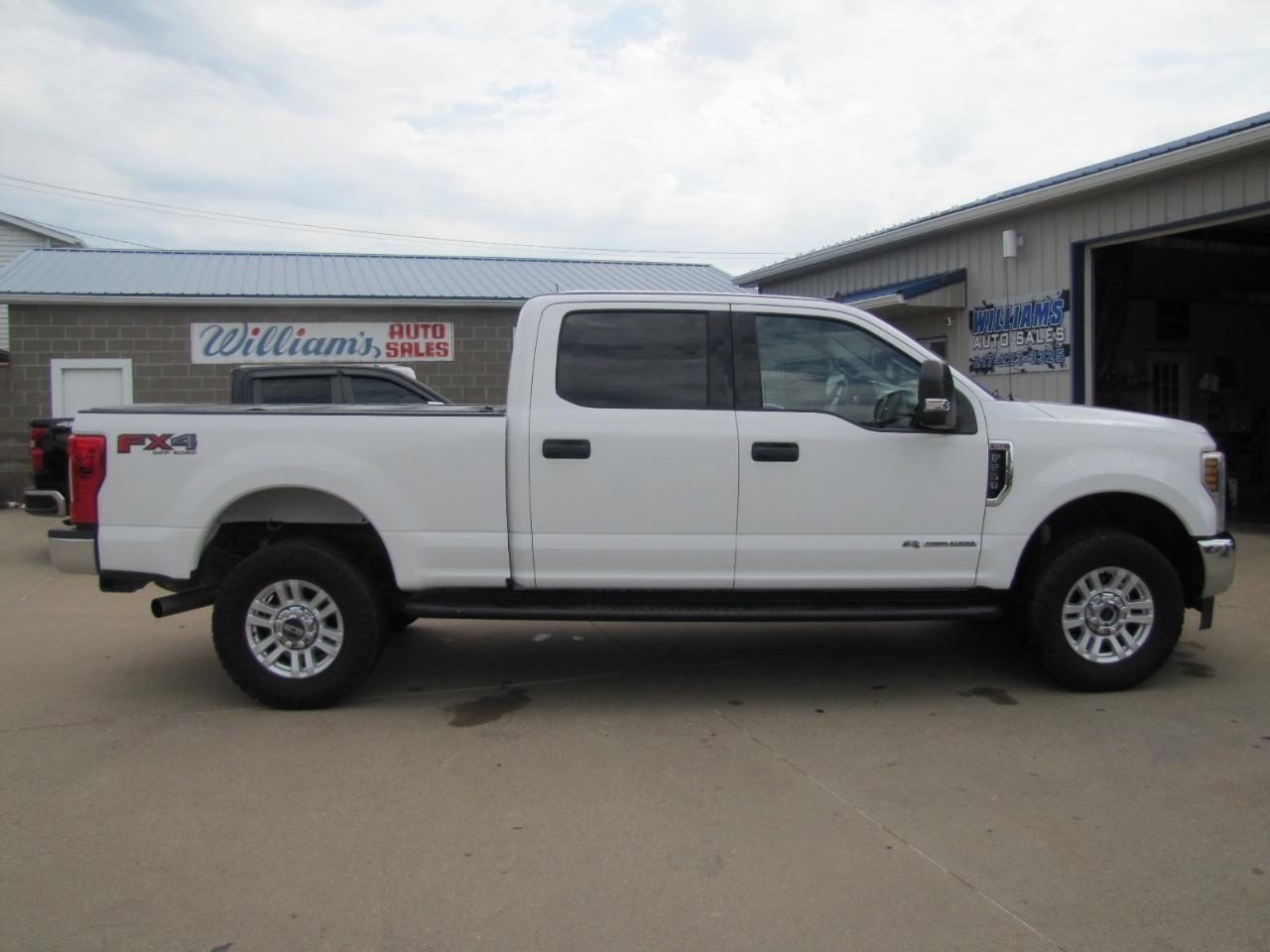 Ford F-250 SD XLT Crew Cab 4WD 2019