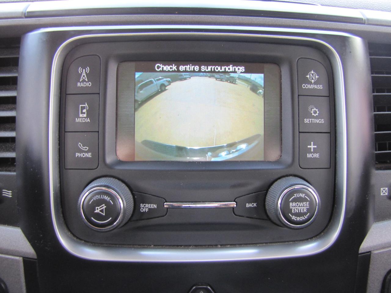 RAM 1500 Tradesman Quad Cab 4WD 2014