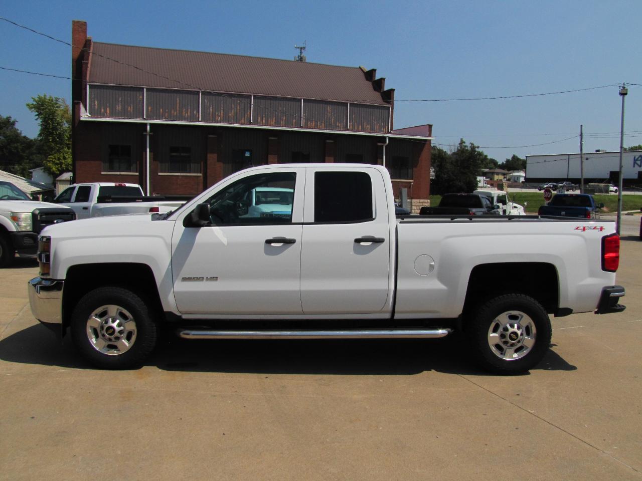 Chevrolet Silverado 2500HD LT Double Cab 4WD 2015