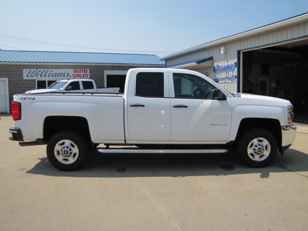 Chevrolet Silverado 2500HD LT Double Cab 4WD 2015
