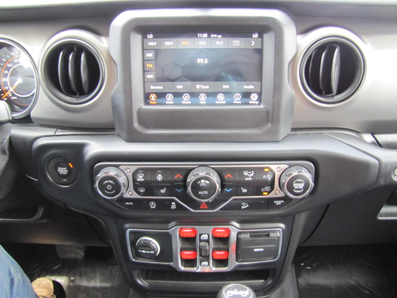 Jeep Wrangler Unlimited Sport 2019