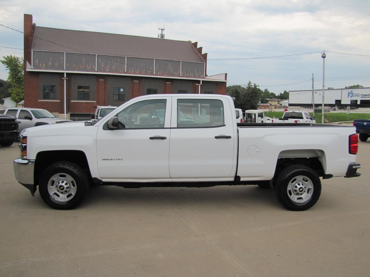Chevrolet Silverado 2500HD Work Truck Crew Cab Short Box 4WD 2019
