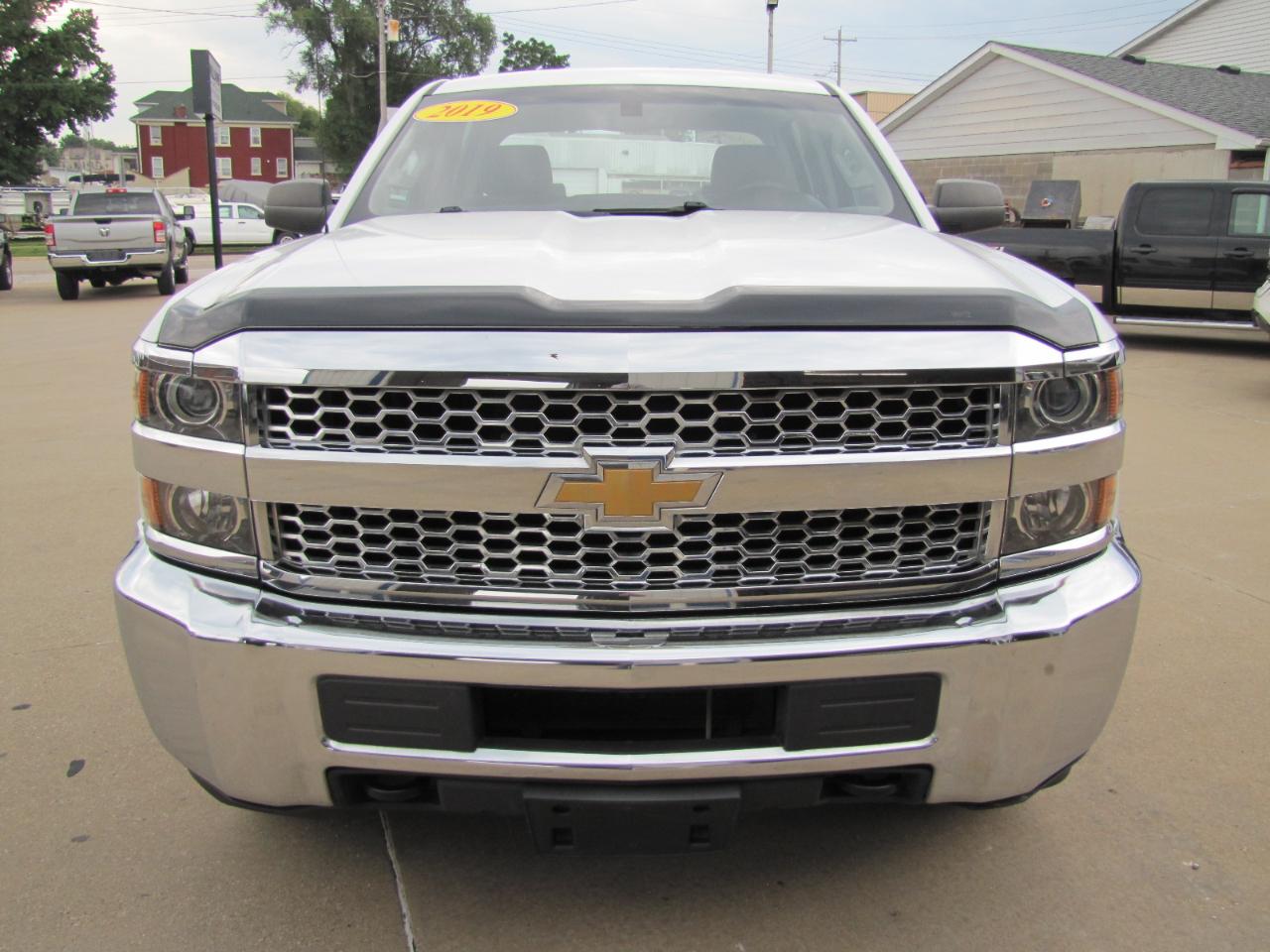 Chevrolet Silverado 2500HD Work Truck Crew Cab Short Box 4WD 2019