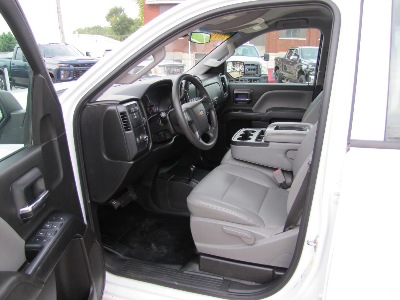 Chevrolet Silverado 2500HD Work Truck Crew Cab Short Box 4WD 2019
