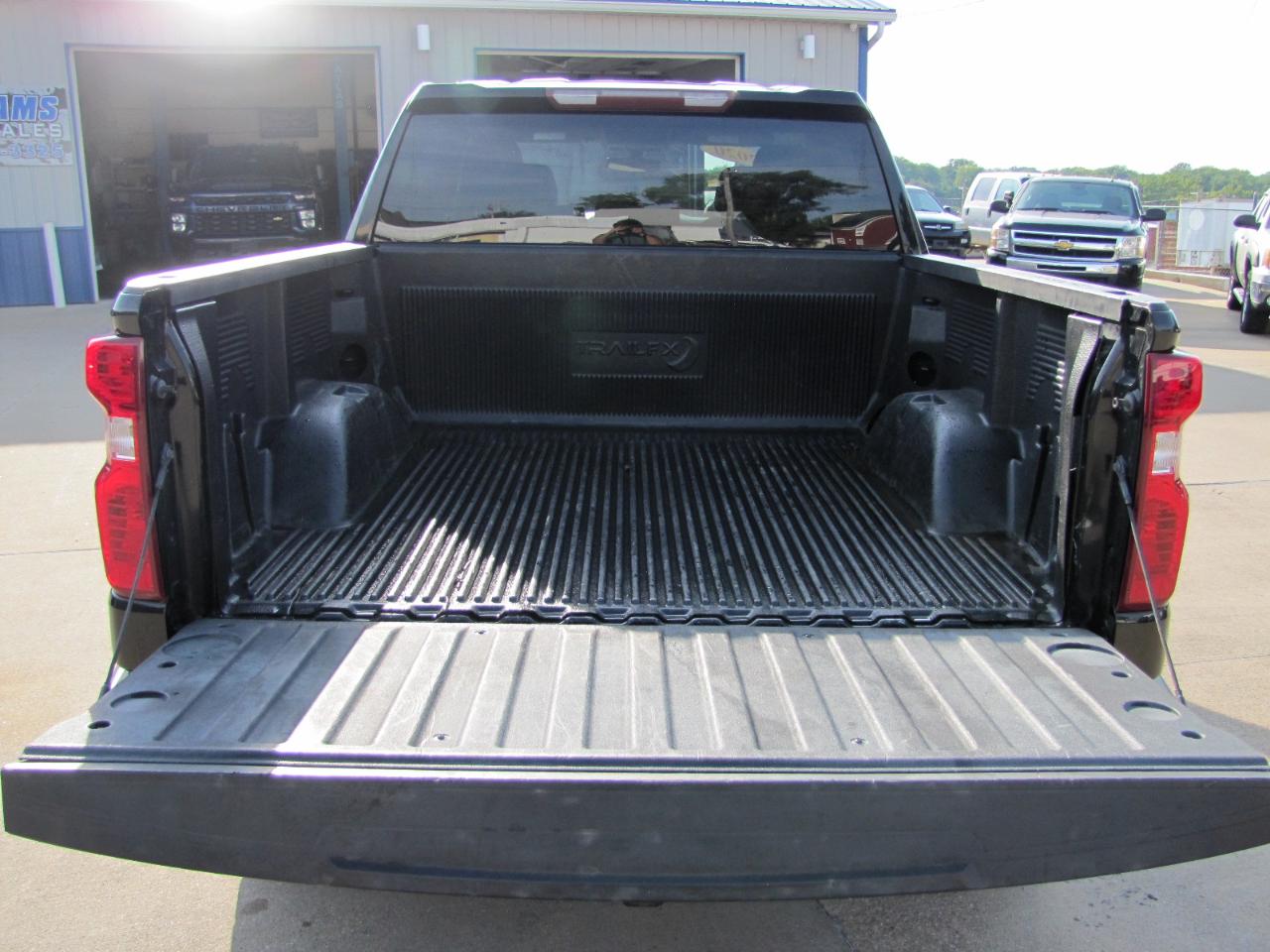 Chevrolet Silverado 1500 LT Crew Cab 4WD 2020