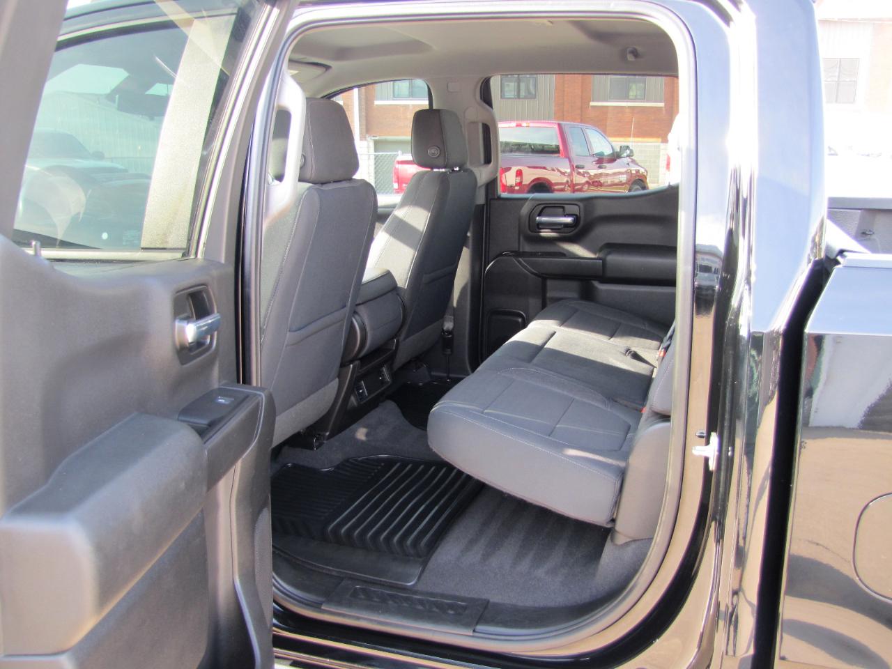 Chevrolet Silverado 1500 LT Crew Cab 4WD 2020
