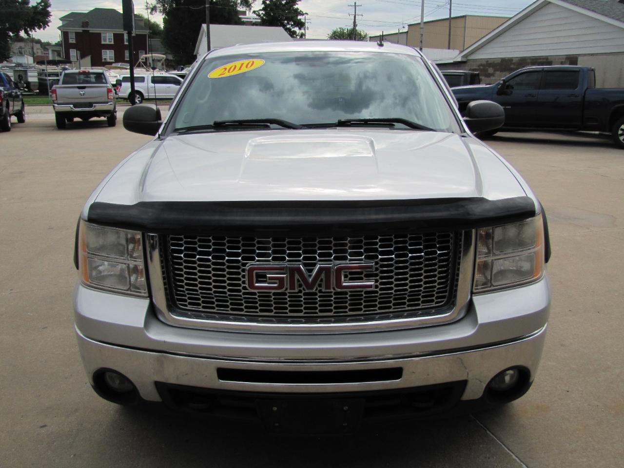 GMC Sierra 1500 SLE Crew Cab 4WD 2010