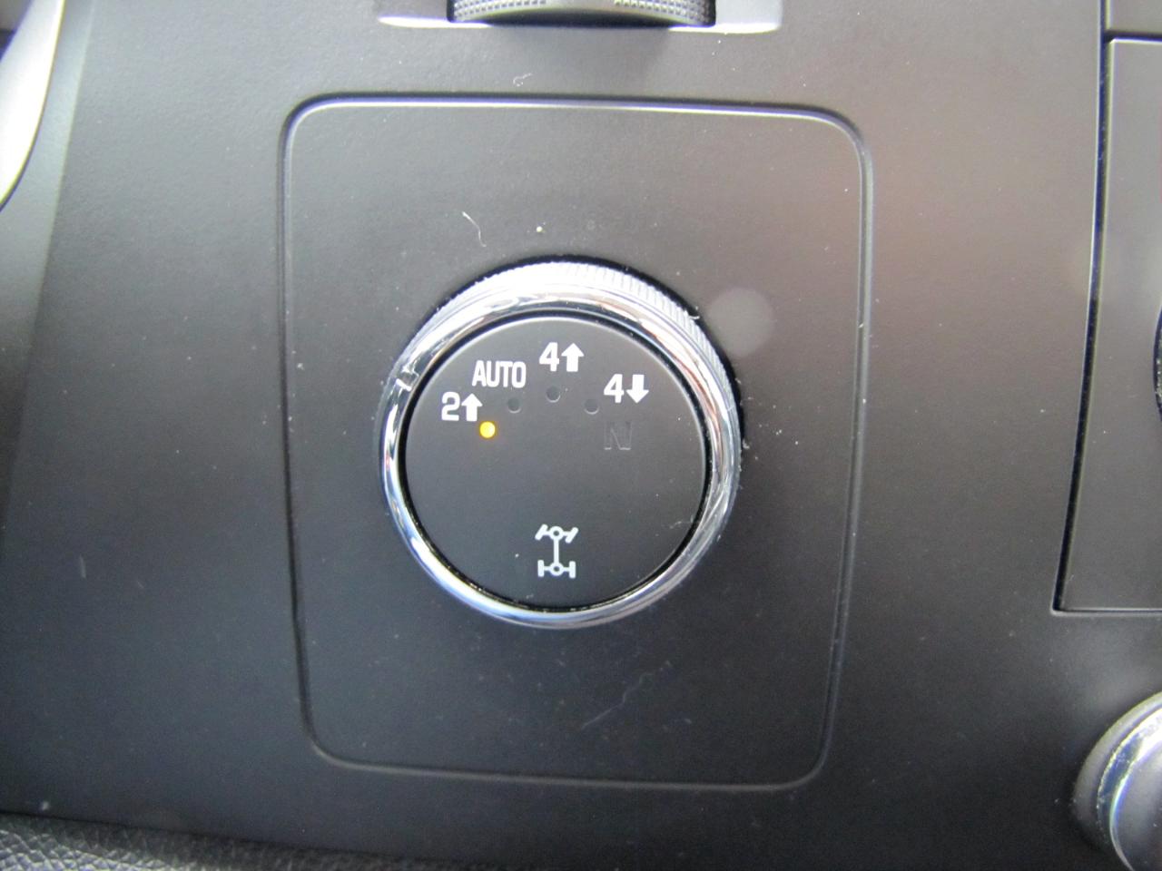 GMC Sierra 1500 SLE Crew Cab 4WD 2010
