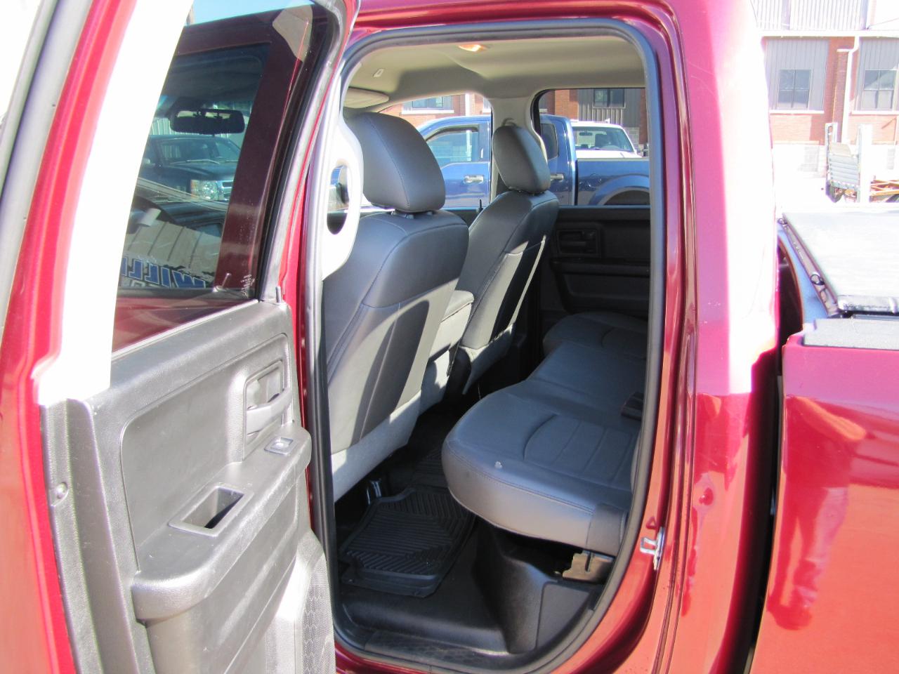 RAM 1500 Classic Tradesman Quad Cab 2WD 2019