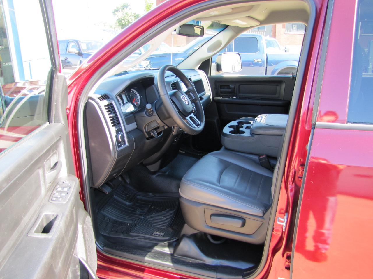 RAM 1500 Classic Tradesman Quad Cab 2WD 2019