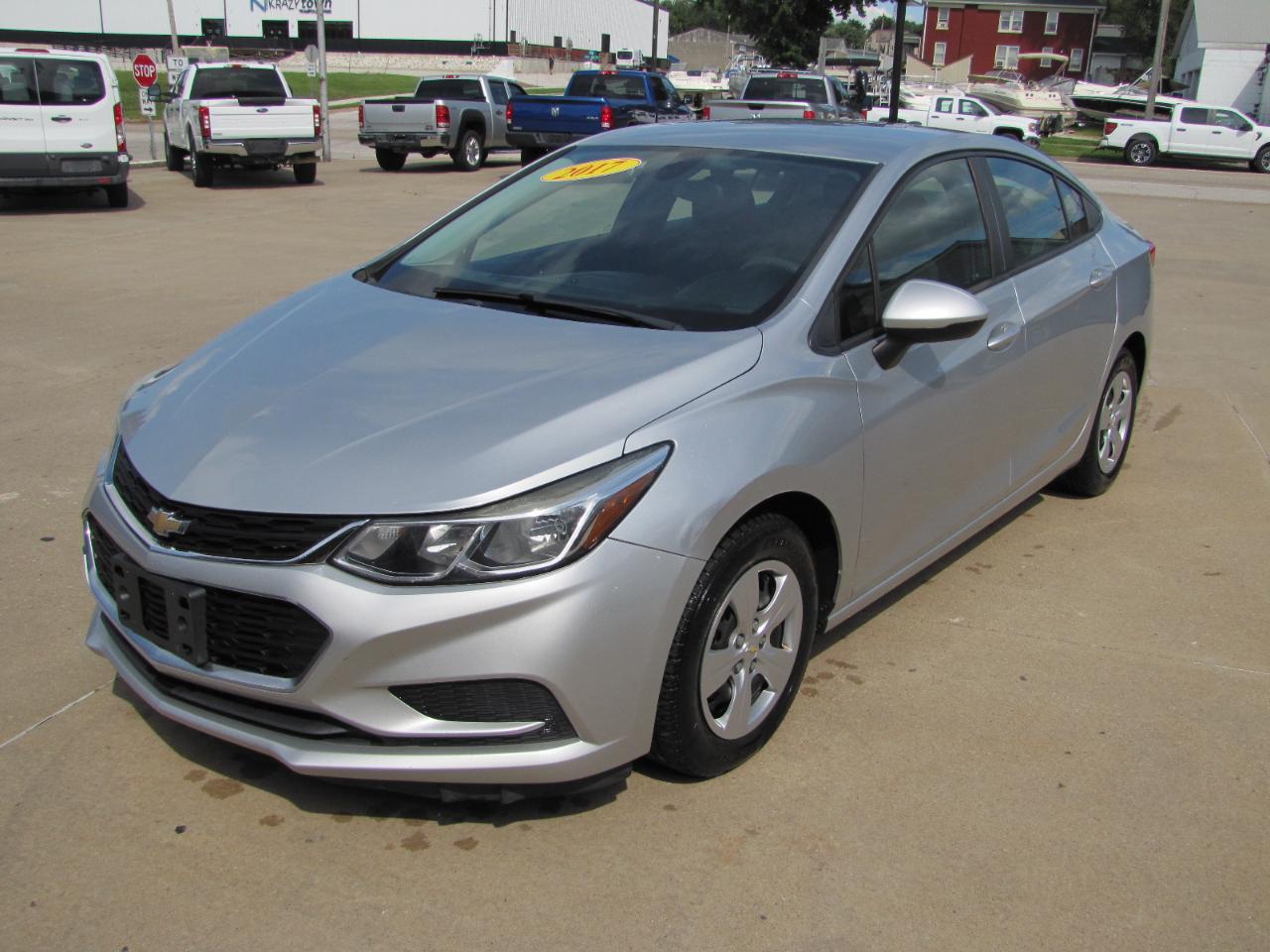 Chevrolet Cruze LS Auto 2017