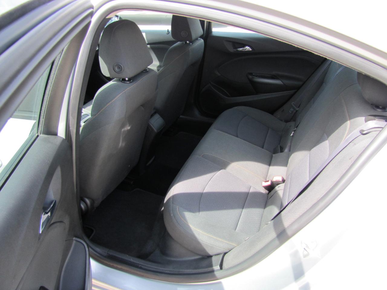 Chevrolet Cruze LS Auto 2017