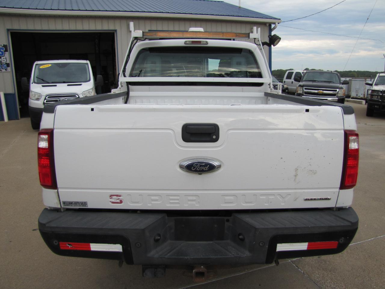 Ford F-250 SD XL SuperCab 4WD 2015