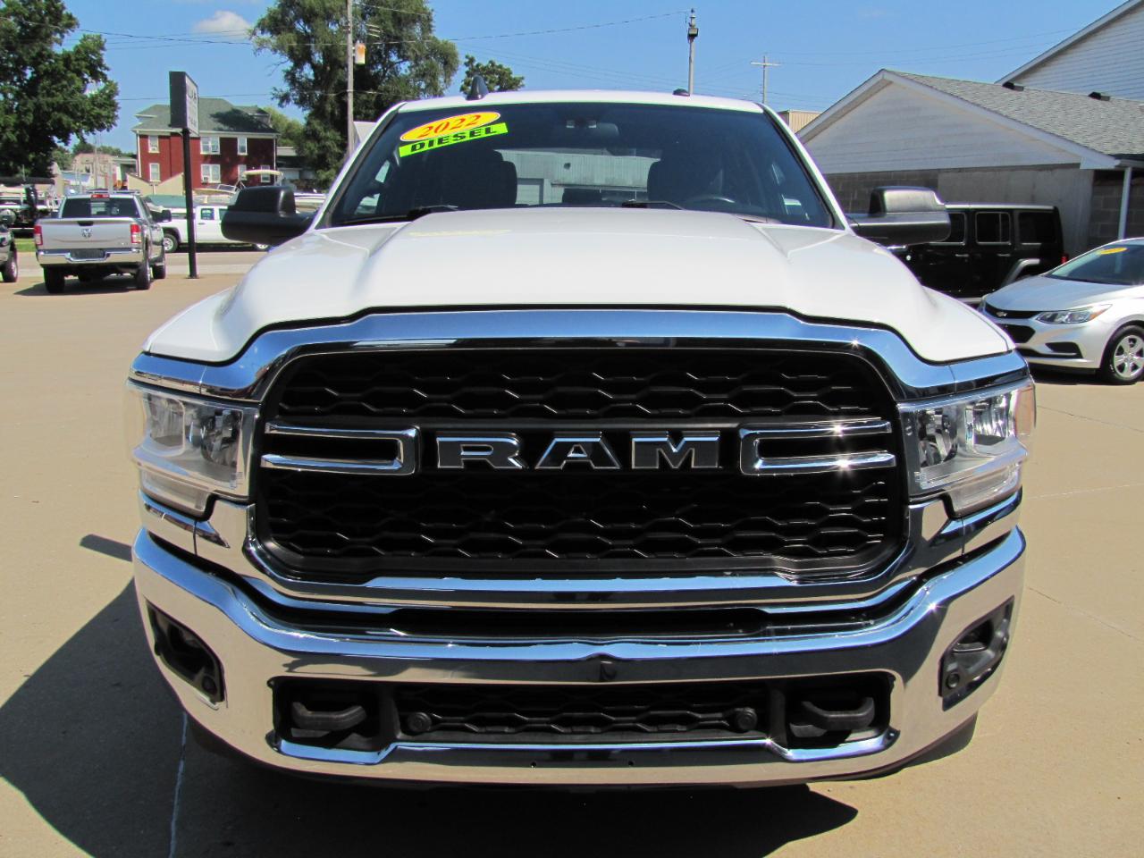 RAM 2500 Tradesman Crew Cab LWB 4WD 2022