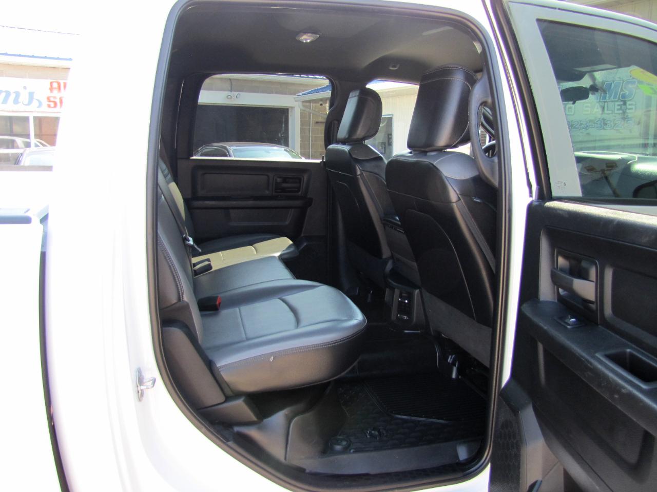 RAM 2500 Tradesman Crew Cab LWB 4WD 2022