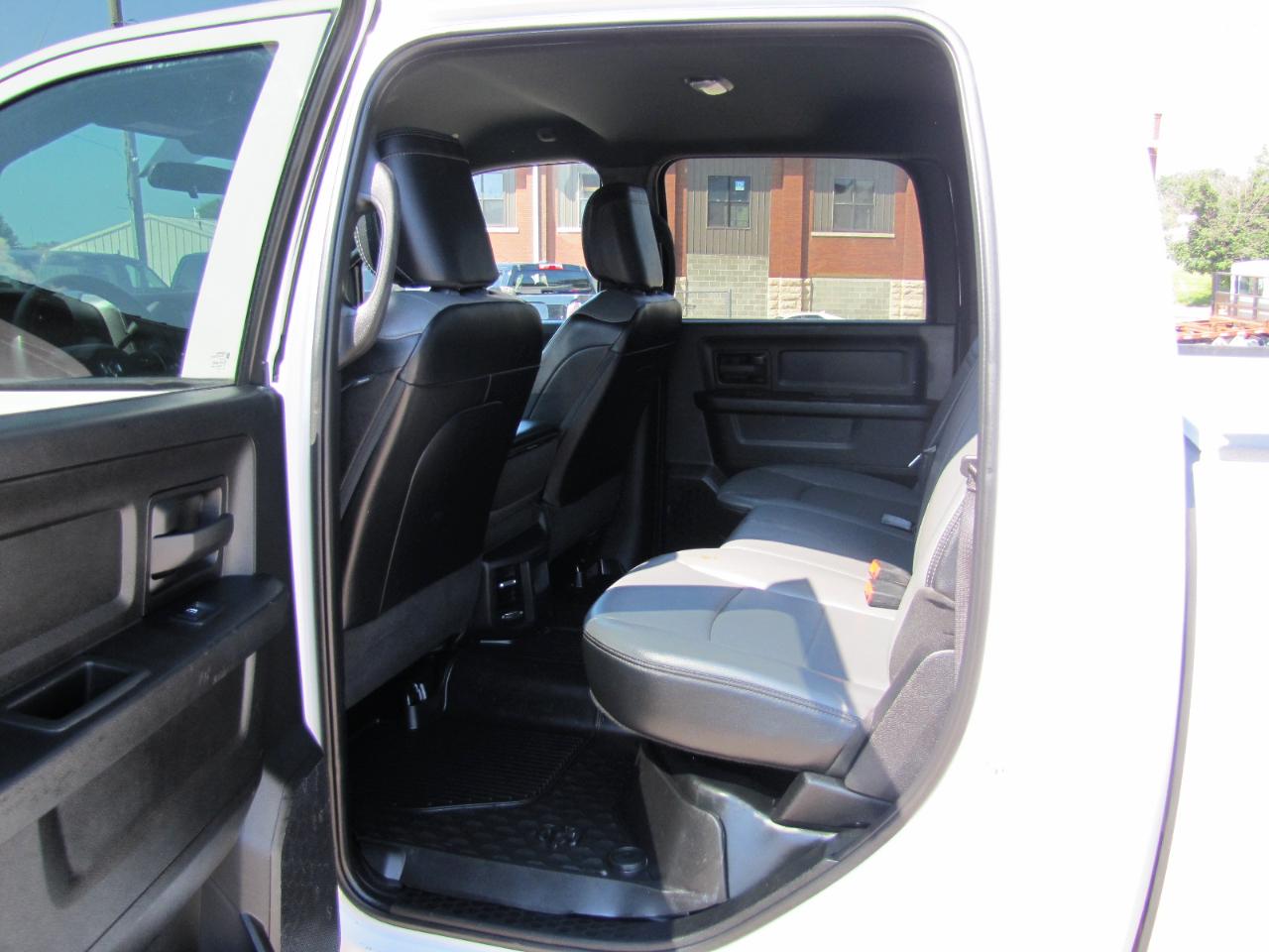 RAM 2500 Tradesman Crew Cab LWB 4WD 2022