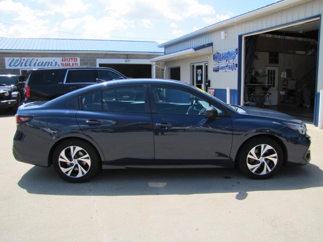 Subaru Legacy Premium 2023