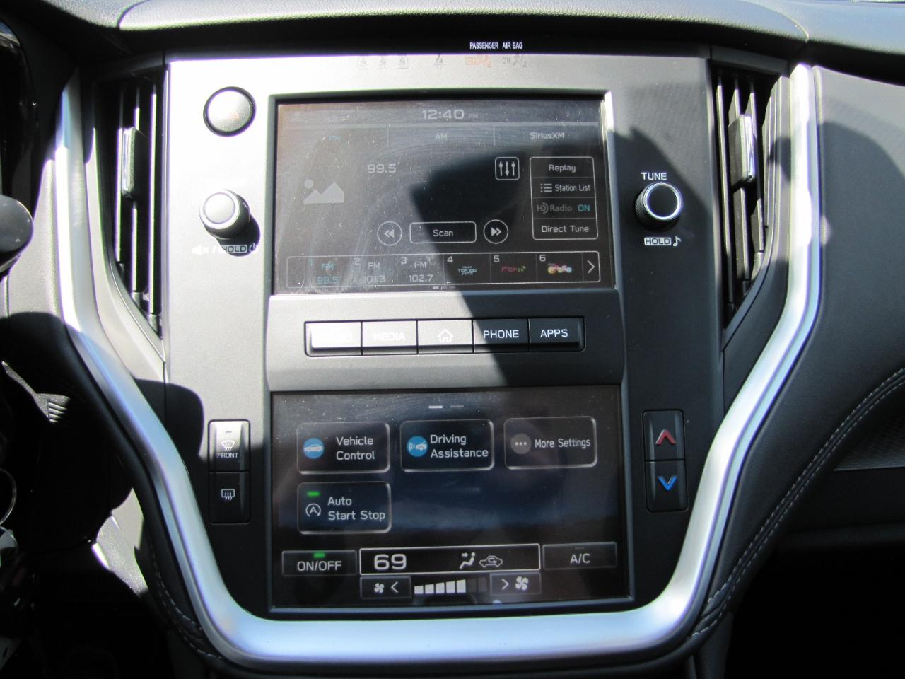 Subaru Legacy Premium 2023