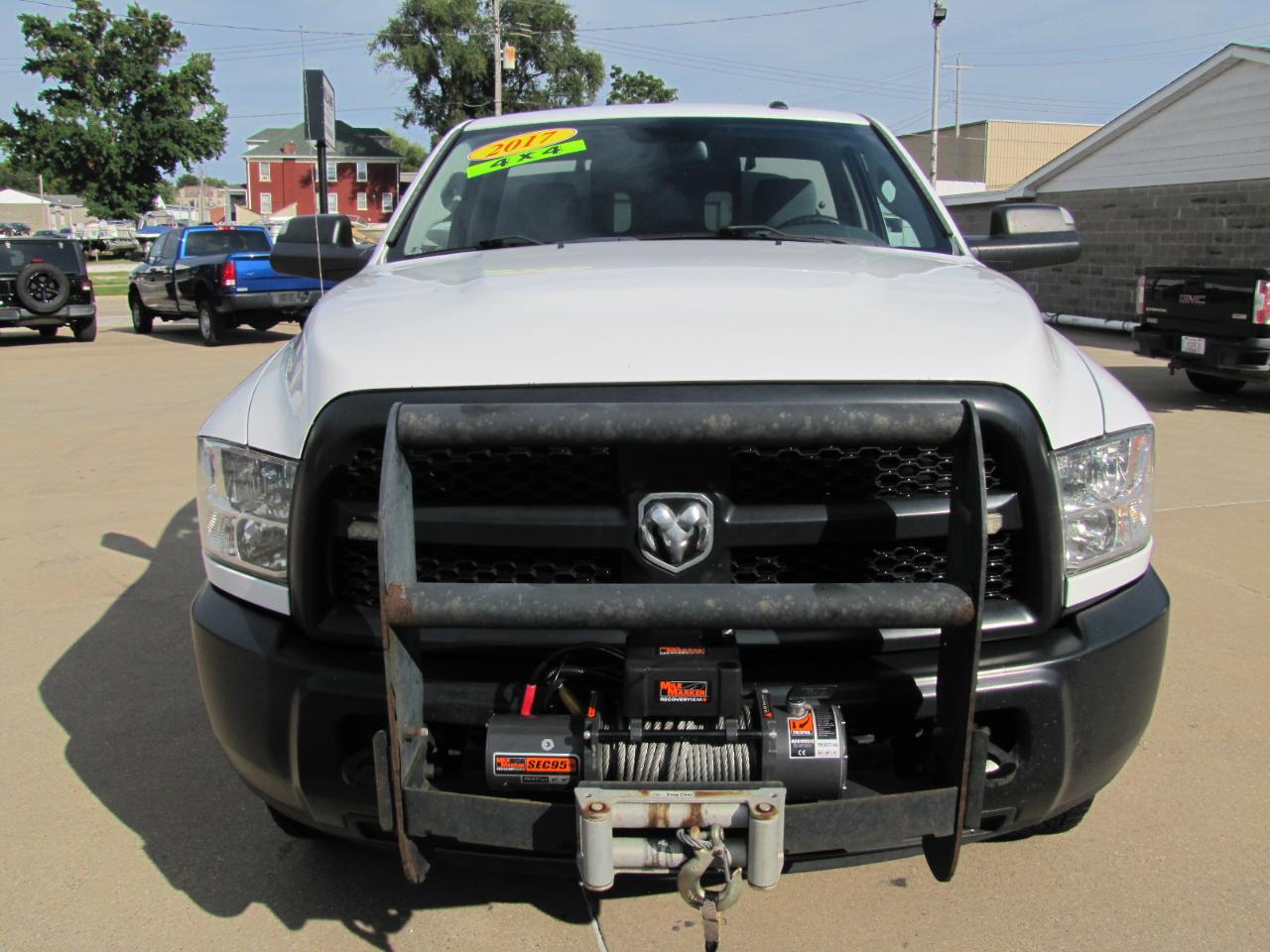RAM 2500 Tradesman Regular Cab 4WD 2017