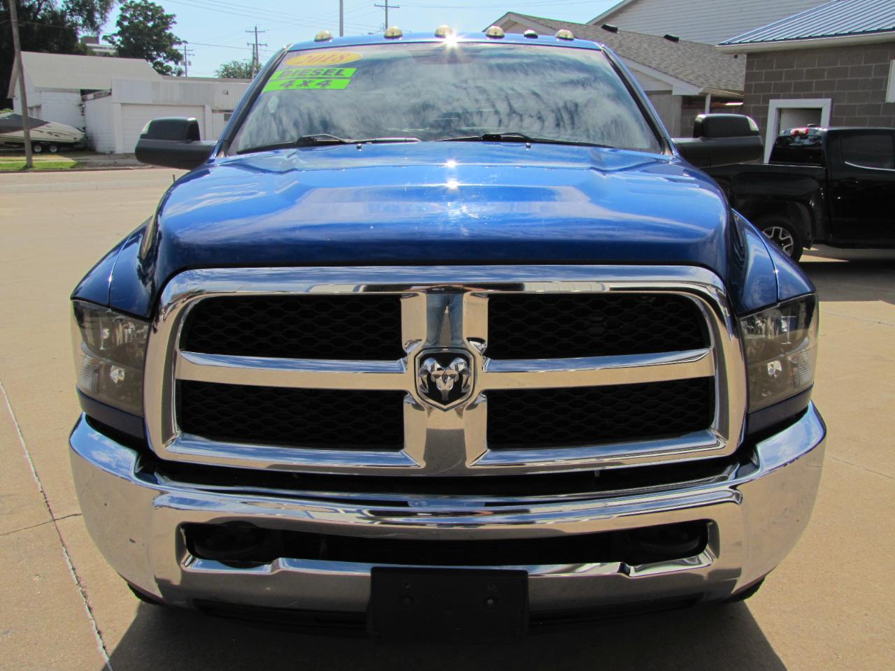 RAM 2500 Tradesman Crew Cab SWB 4WD 2018