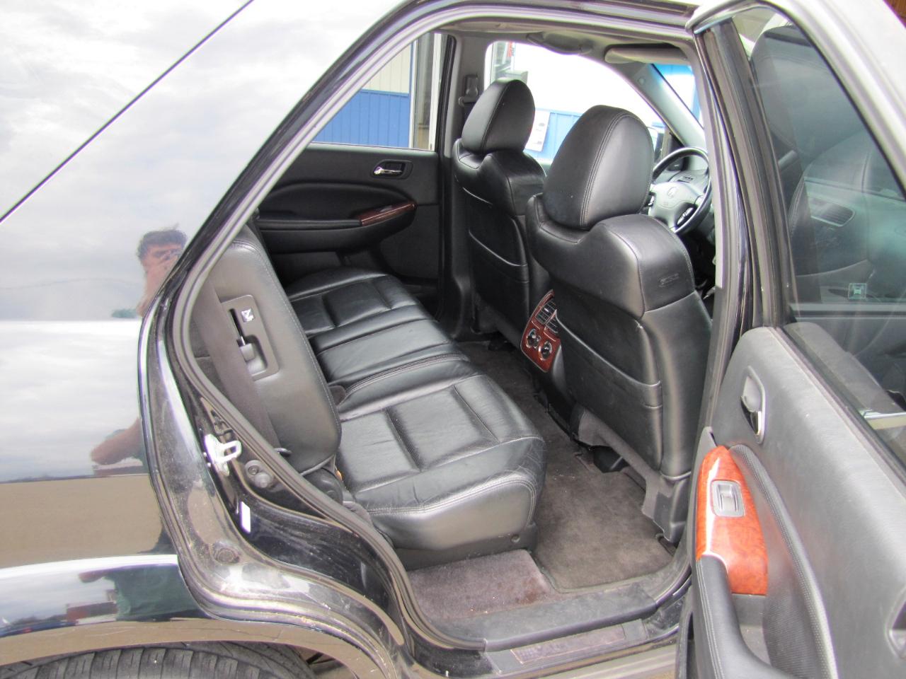 Acura MDX Touring with Navigation System and Rear DVD System 2005