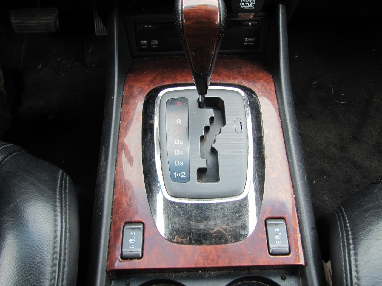 Acura MDX Touring with Navigation System and Rear DVD System 2005