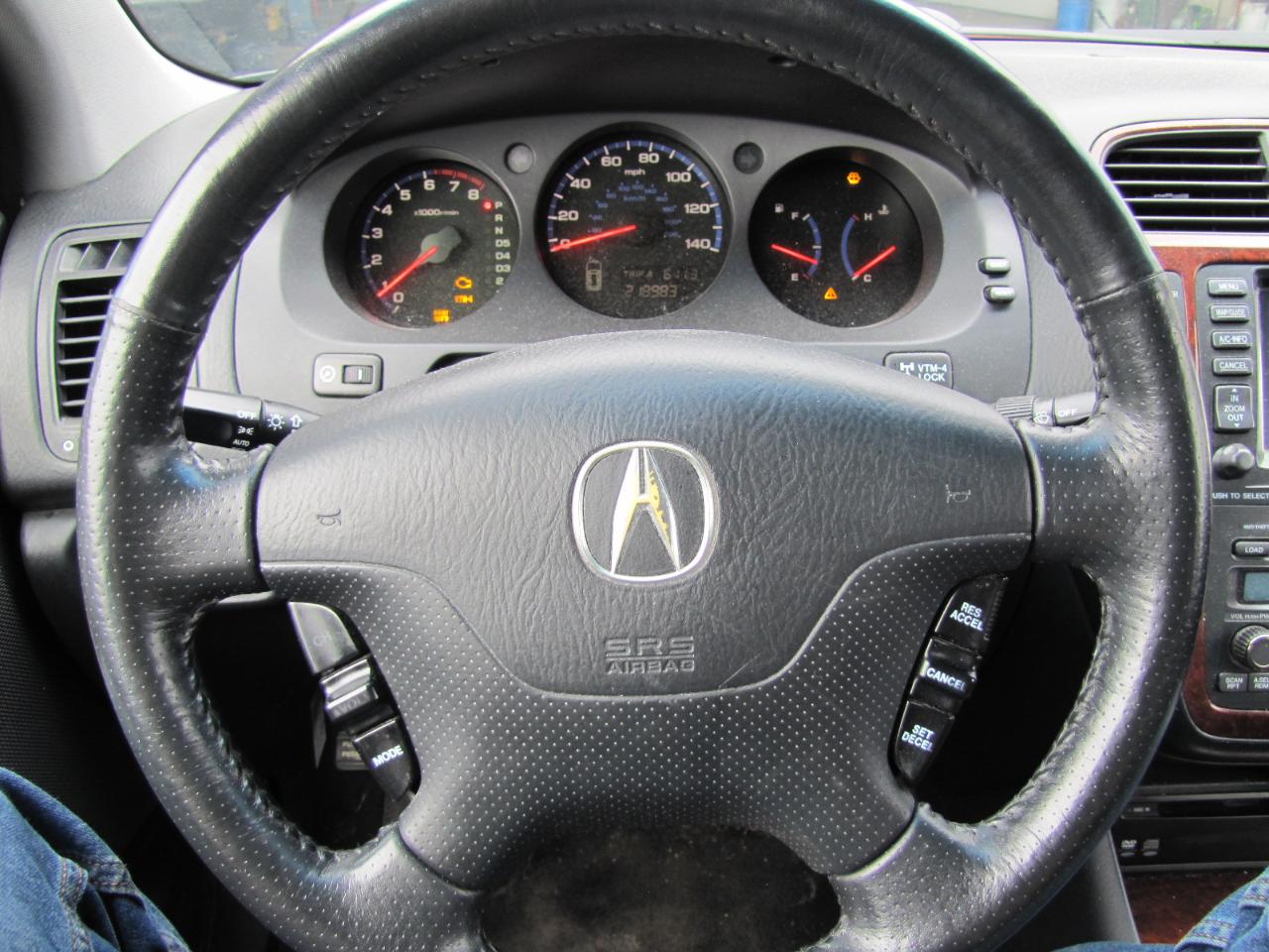Acura MDX Touring with Navigation System and Rear DVD System 2005